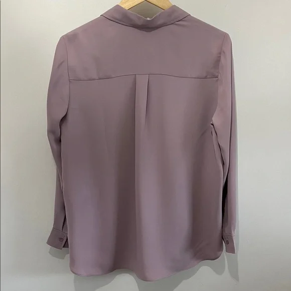 Reitman’s Blouse Size Medium - Picture 3 of 3